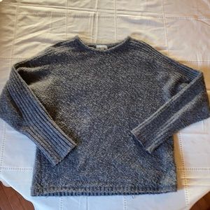 Oversized Max Studio Sweater